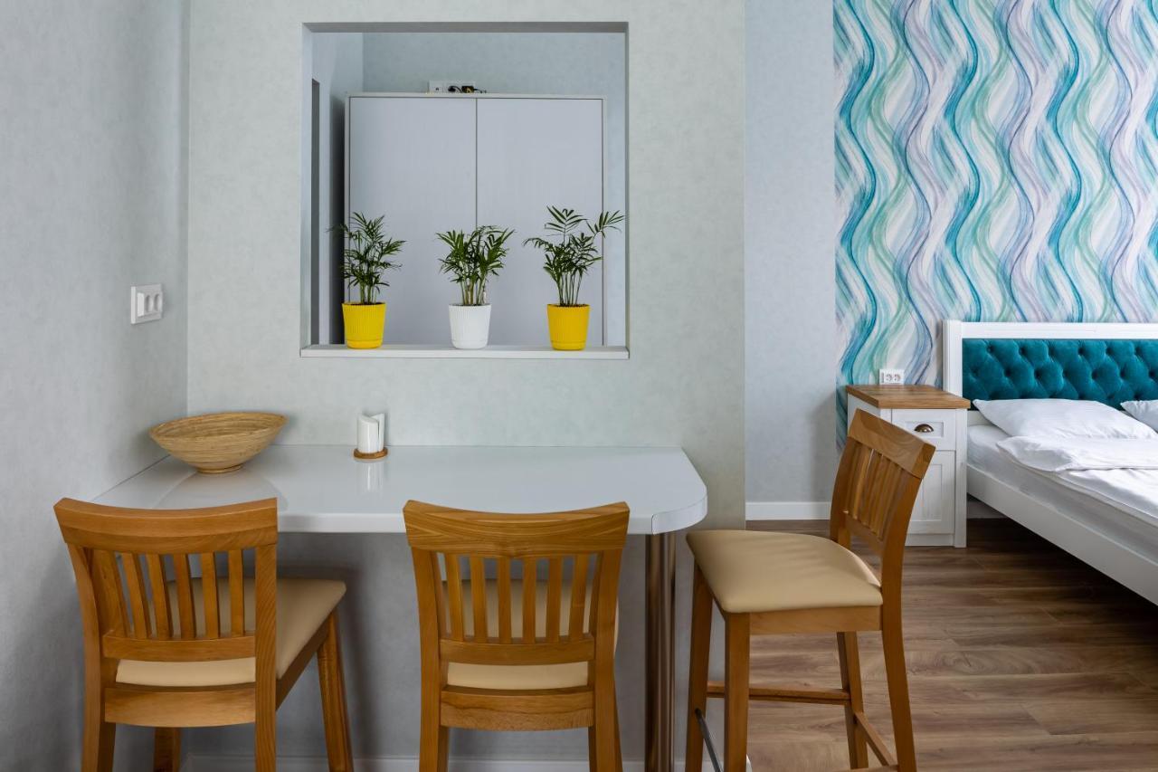 Leontovycha Apartment Λβιβ Εξωτερικό φωτογραφία