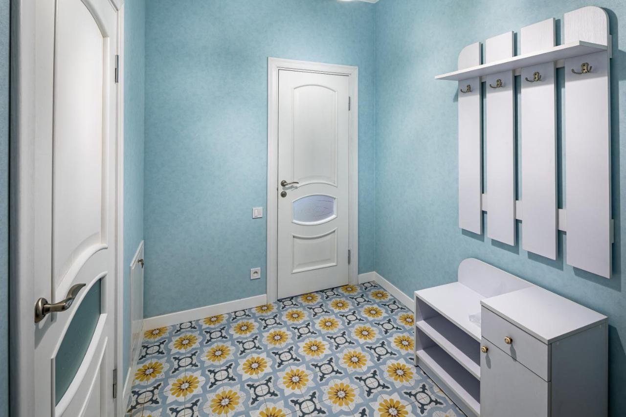 Leontovycha Apartment Λβιβ Εξωτερικό φωτογραφία